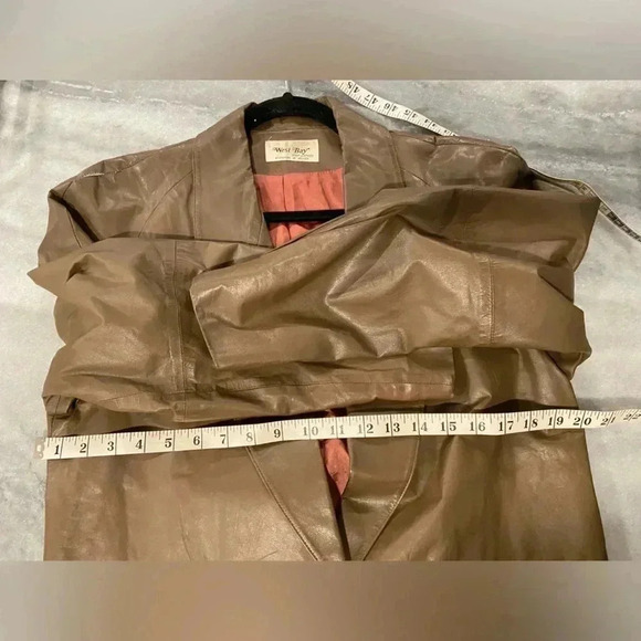 VTG West Bay Women’s Brown 100% Top Grain Leather Blazer Jacket Button Size 10 - Picture 14 of 14